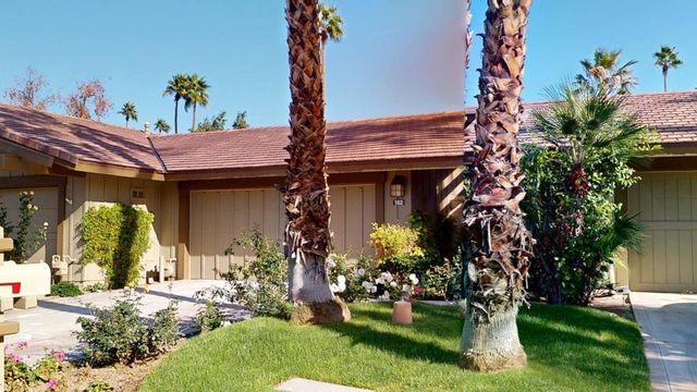 162 Lost River Drive, Palm Desert, CA 92211