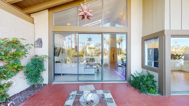 162 Lost River Drive, Palm Desert, CA 92211