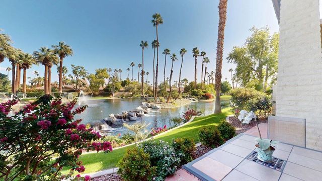 162 Lost River Drive, Palm Desert, CA 92211
