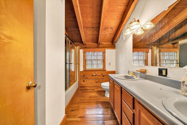 15 Verndale DR, Roanoke, VA 24019