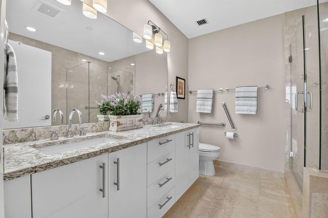 550 Okeechobee Boulevard Lph-23, West Palm Beach, FL 33401