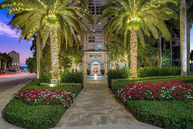 550 Okeechobee Boulevard Lph-23, West Palm Beach, FL 33401