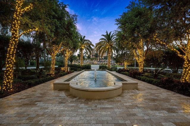 550 Okeechobee Boulevard Lph-23, West Palm Beach, FL 33401