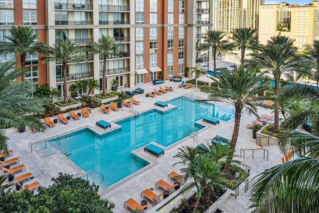 550 Okeechobee Boulevard Lph-23, West Palm Beach, FL 33401