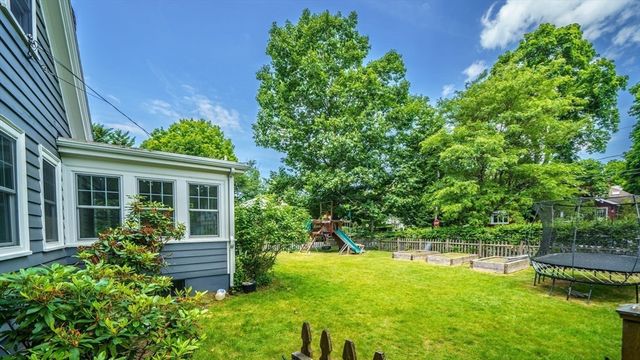 176 Parker 0000, Newton, MA 02459