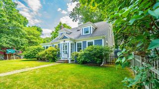 176 Parker 0000, Newton, MA 02459