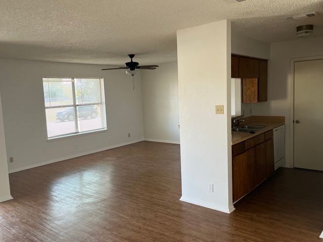 3321 FALLMEADOW Street 3321 & 3323, Denton, TX 76207