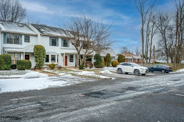 304 Maplecrest Rd, Edison Twp., NJ 08820