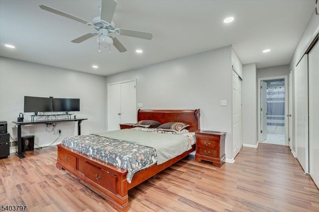 304 Maplecrest Rd, Edison Twp., NJ 08820