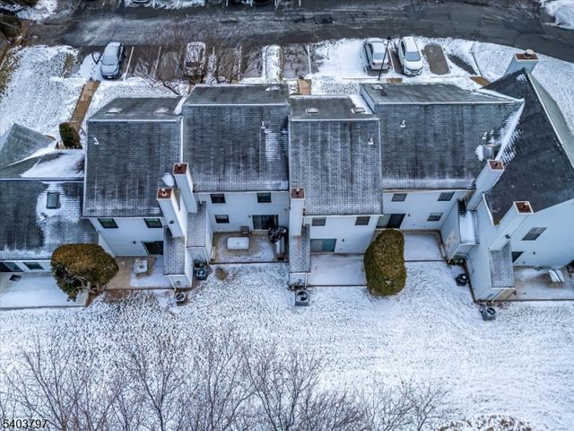 304 Maplecrest Rd, Edison Twp., NJ 08820