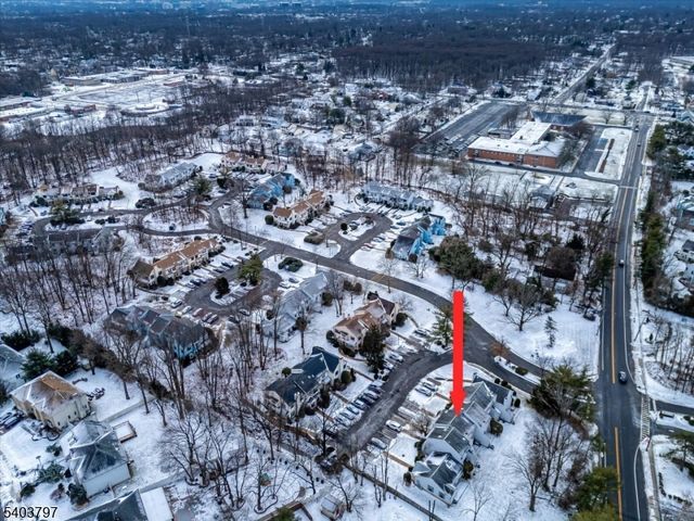 304 Maplecrest Rd, Edison Twp., NJ 08820