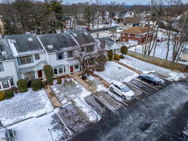 304 Maplecrest Rd, Edison Twp., NJ 08820