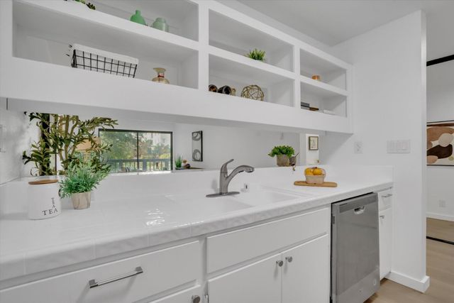 13700 San Pablo Avenue 2213, San Pablo, CA 94806