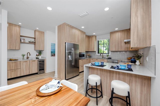 1308 E COLUMBUS DRIVE 2, Tampa, FL 33605