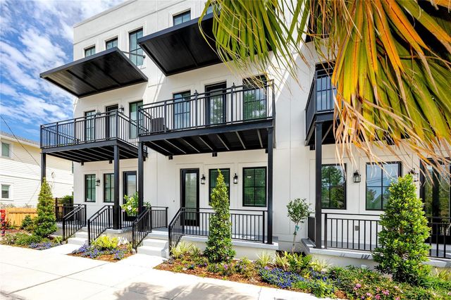 1308 E COLUMBUS DRIVE 2, Tampa, FL 33605