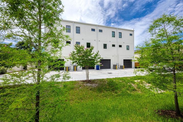 1308 E COLUMBUS DRIVE 2, Tampa, FL 33605