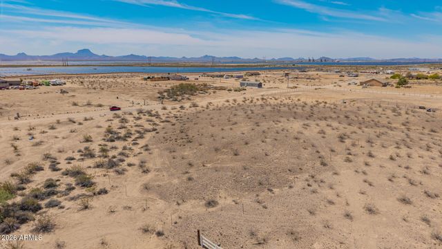 350XX W Western Star Boulevard -, Arlington, AZ 85322