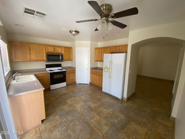 1700 W COOLIDGE Way, Coolidge, AZ 85128