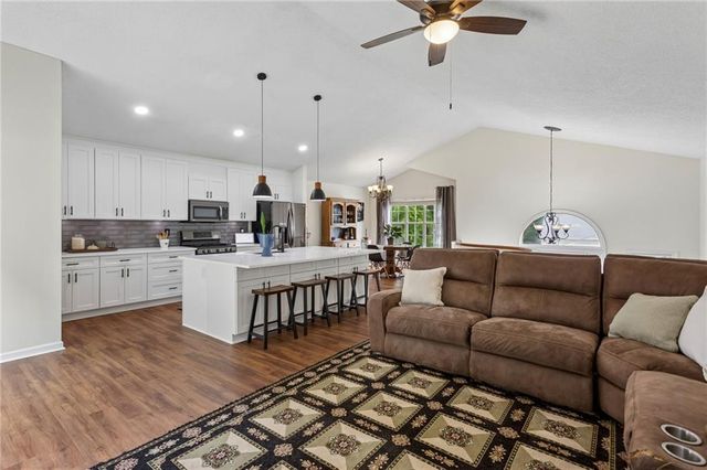 1623 Clifton Downs Court NW, Kennesaw, GA 30144