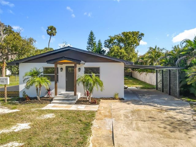 1515 LIVE OAK STREET, New Smyrna Beach, FL 32168