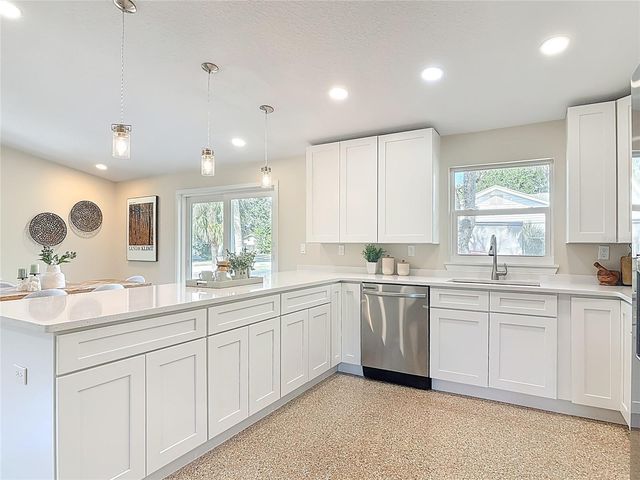 1515 LIVE OAK STREET, New Smyrna Beach, FL 32168