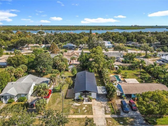 1515 LIVE OAK STREET, New Smyrna Beach, FL 32168