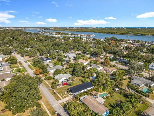 1515 LIVE OAK STREET, New Smyrna Beach, FL 32168