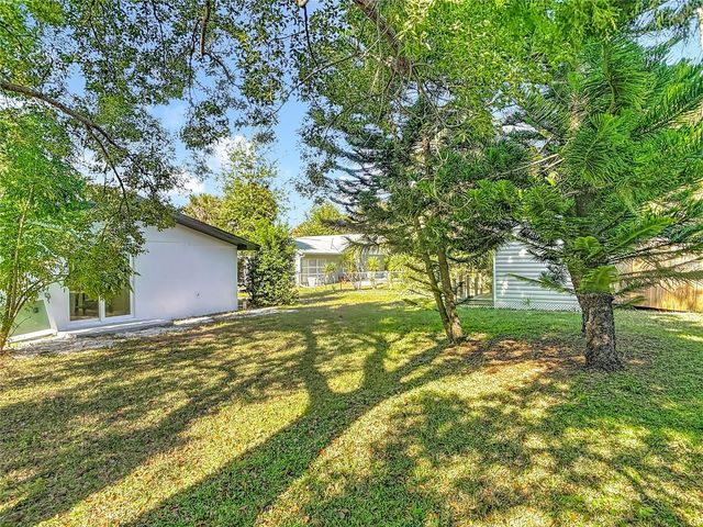 1515 LIVE OAK STREET, New Smyrna Beach, FL 32168