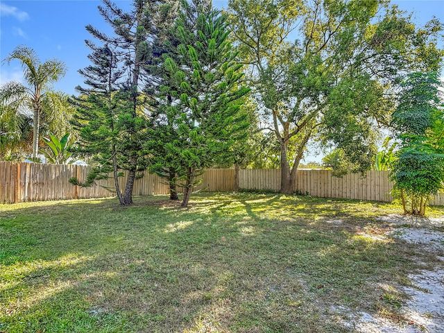 1515 LIVE OAK STREET, New Smyrna Beach, FL 32168