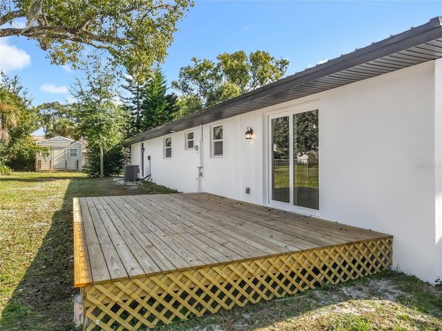 1515 LIVE OAK STREET, New Smyrna Beach, FL 32168