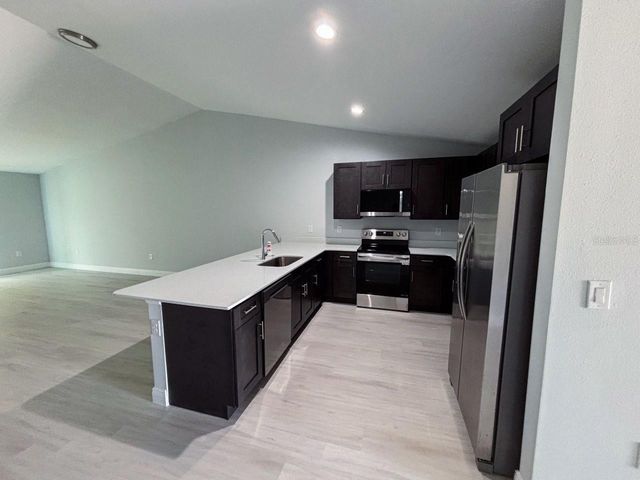 10428 PORT EVERGLADES STREET 10430, Port Charlotte, FL 33981