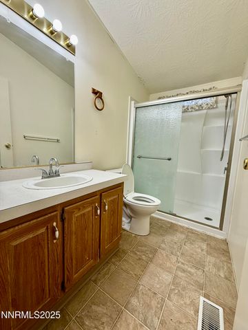 195 W Classic Way, Fallon, NV 89406