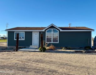 195 W Classic Way, Fallon, NV 89406