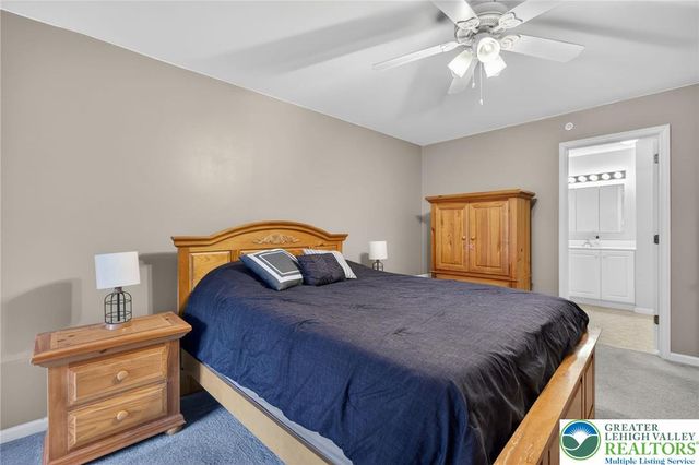 204 Hampshire Drive, Sellersville Boro, PA 18960