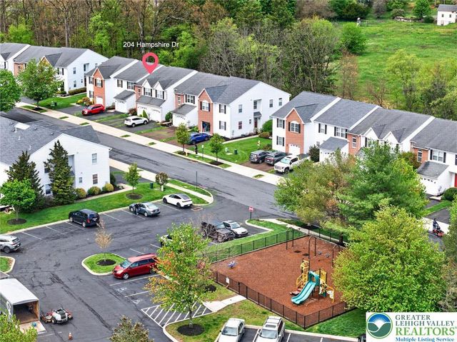 204 Hampshire Drive, Sellersville Boro, PA 18960