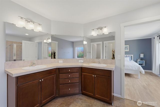 6626 Svea Court NE, Lacey, WA 98516
