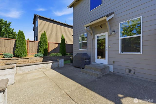 6626 Svea Court NE, Lacey, WA 98516