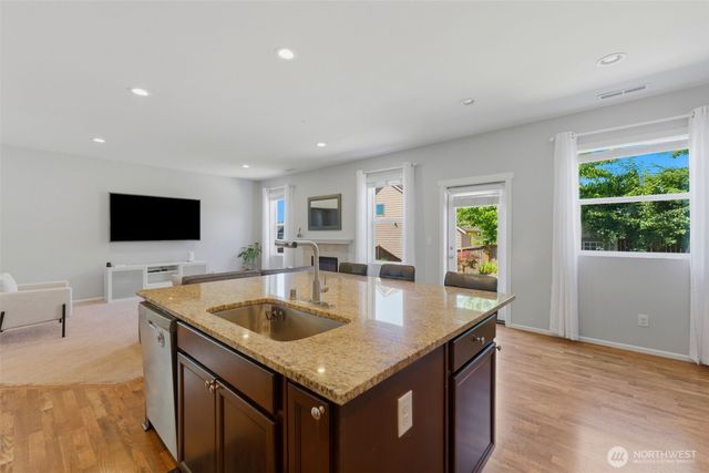 6626 Svea Court NE, Lacey, WA 98516