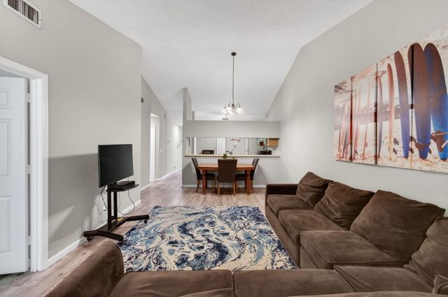 460 Hardwood Place, Boca Raton, FL 33431