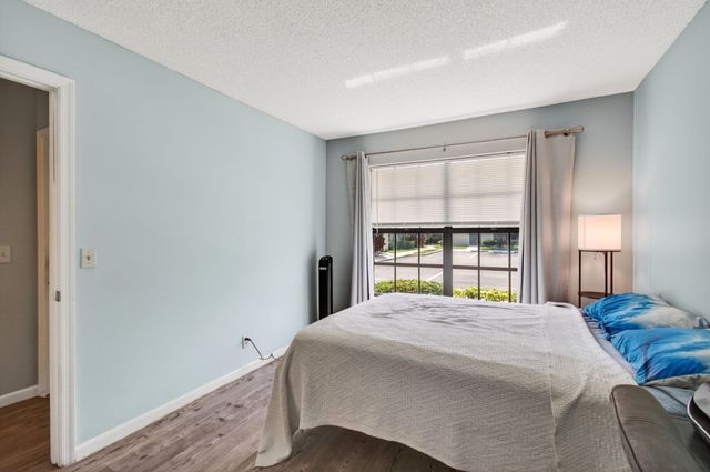 460 Hardwood Place, Boca Raton, FL 33431