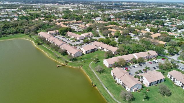 460 Hardwood Place, Boca Raton, FL 33431