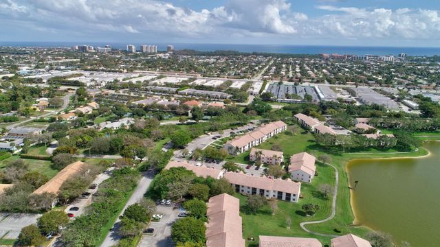 460 Hardwood Place, Boca Raton, FL 33431