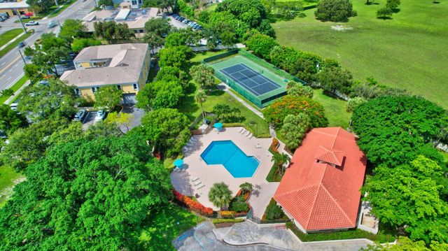 460 Hardwood Place, Boca Raton, FL 33431