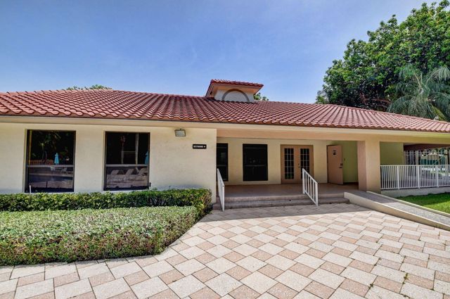 460 Hardwood Place, Boca Raton, FL 33431
