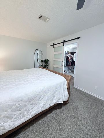 528 Belmont Drive, Friendswood, TX 77546