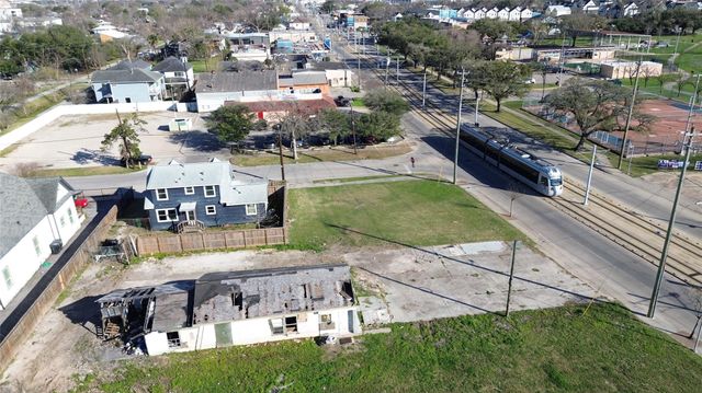 4815 Harrisburg Boulevard, Houston, TX 77011