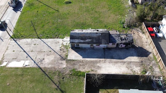 4815 Harrisburg Boulevard, Houston, TX 77011