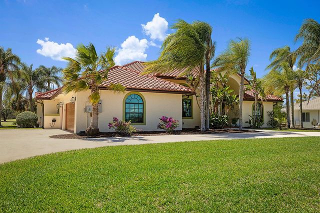 18680 SE Old Trail Drive E, Jupiter, FL 33478