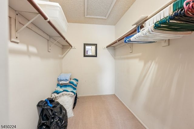 179 Gregory Ln, Franklin Twp., NJ 08823