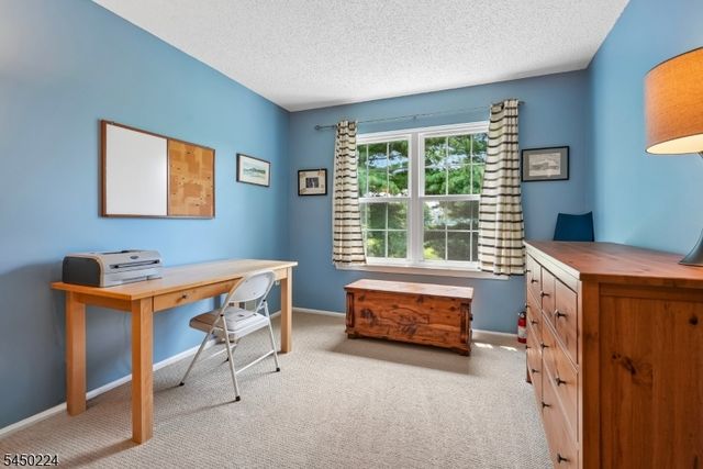 179 Gregory Ln, Franklin Twp., NJ 08823